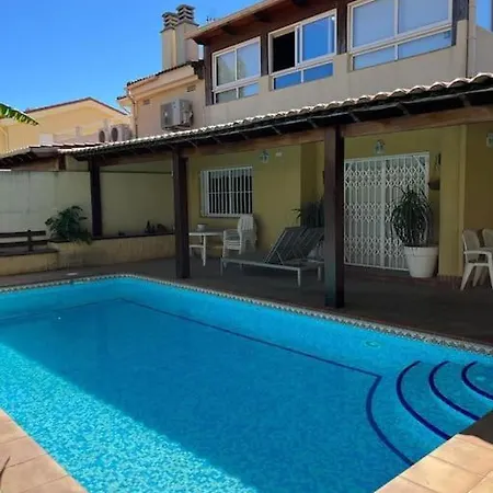 Lux Con Piscina 6 Pax Dénia